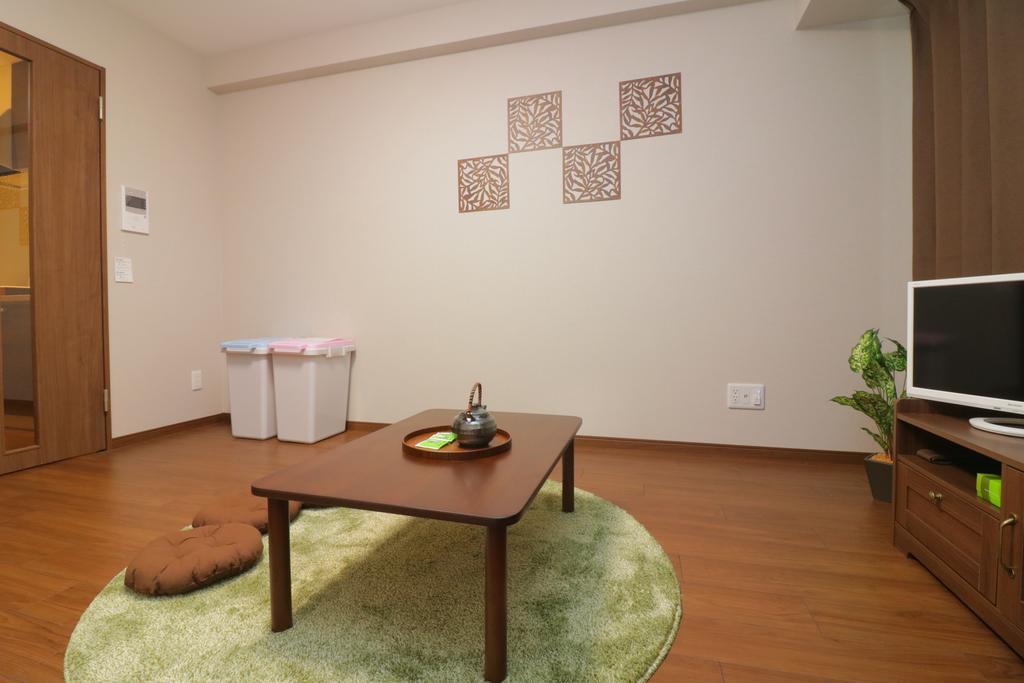 Hg Cozy Hotel No 32 通天閣前 Osaka Esterno foto
